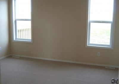10 151 Finished Home Pictures 009 400x284