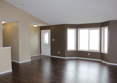 Parnel 13 294 Living Entrance Hall 400x284
